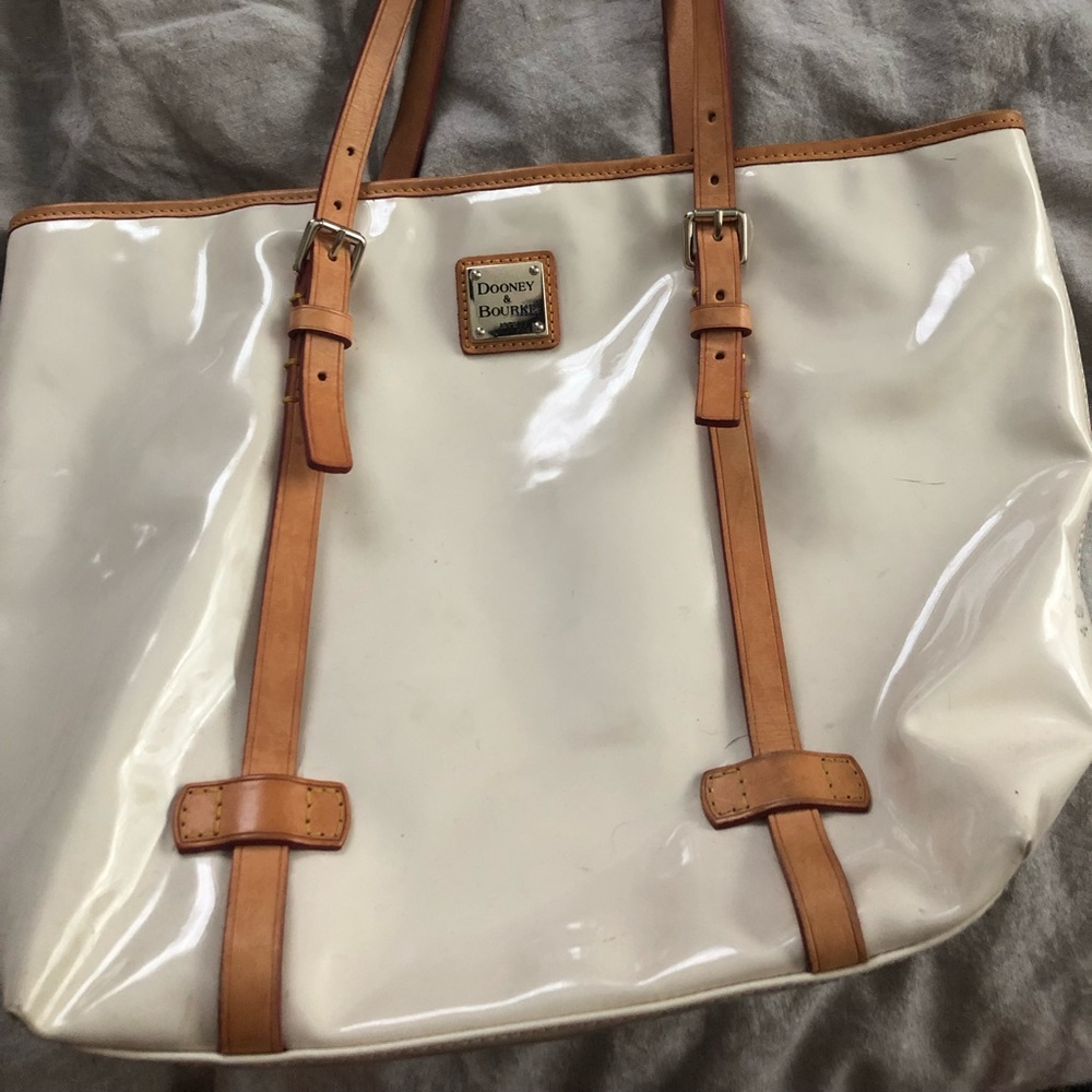 Dooney & Bourke cream colored purse